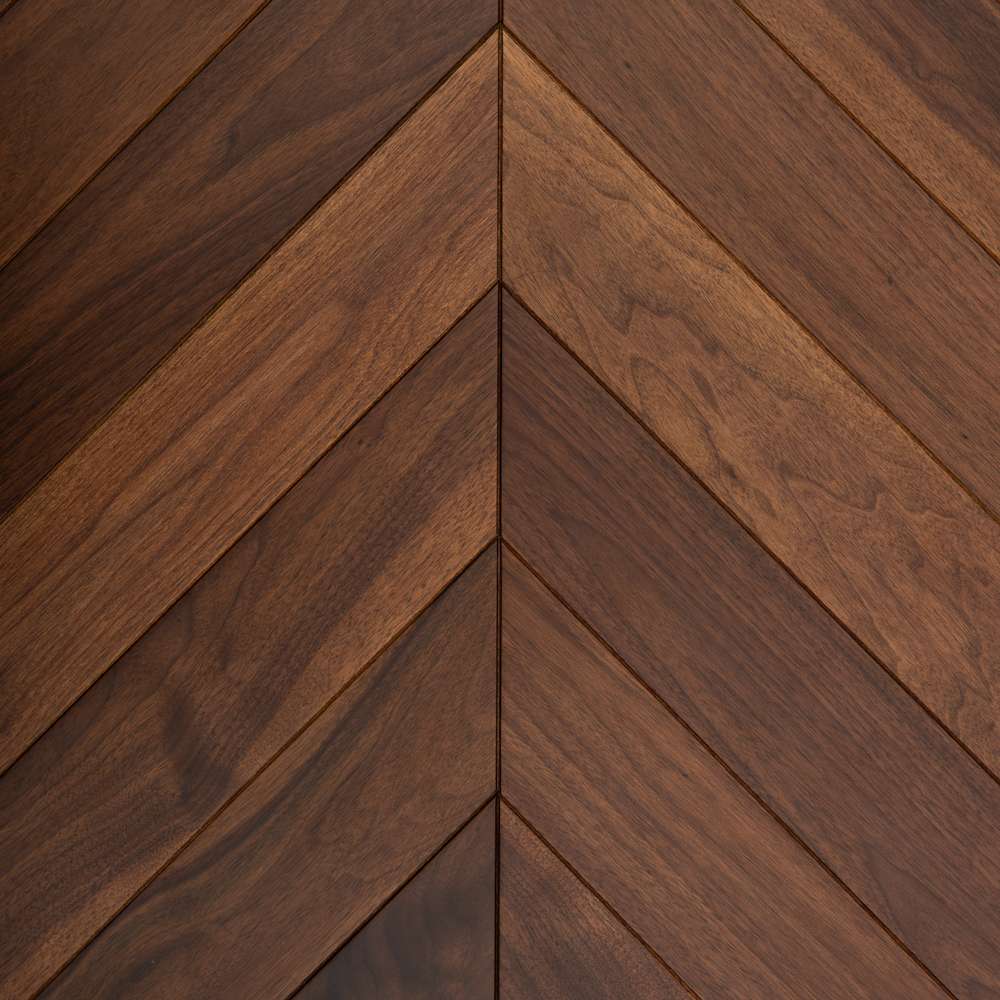 Паркет Елка Французская Lab Arte Chevron 400/310х90х14 /45° Орех Американский Прайм лак